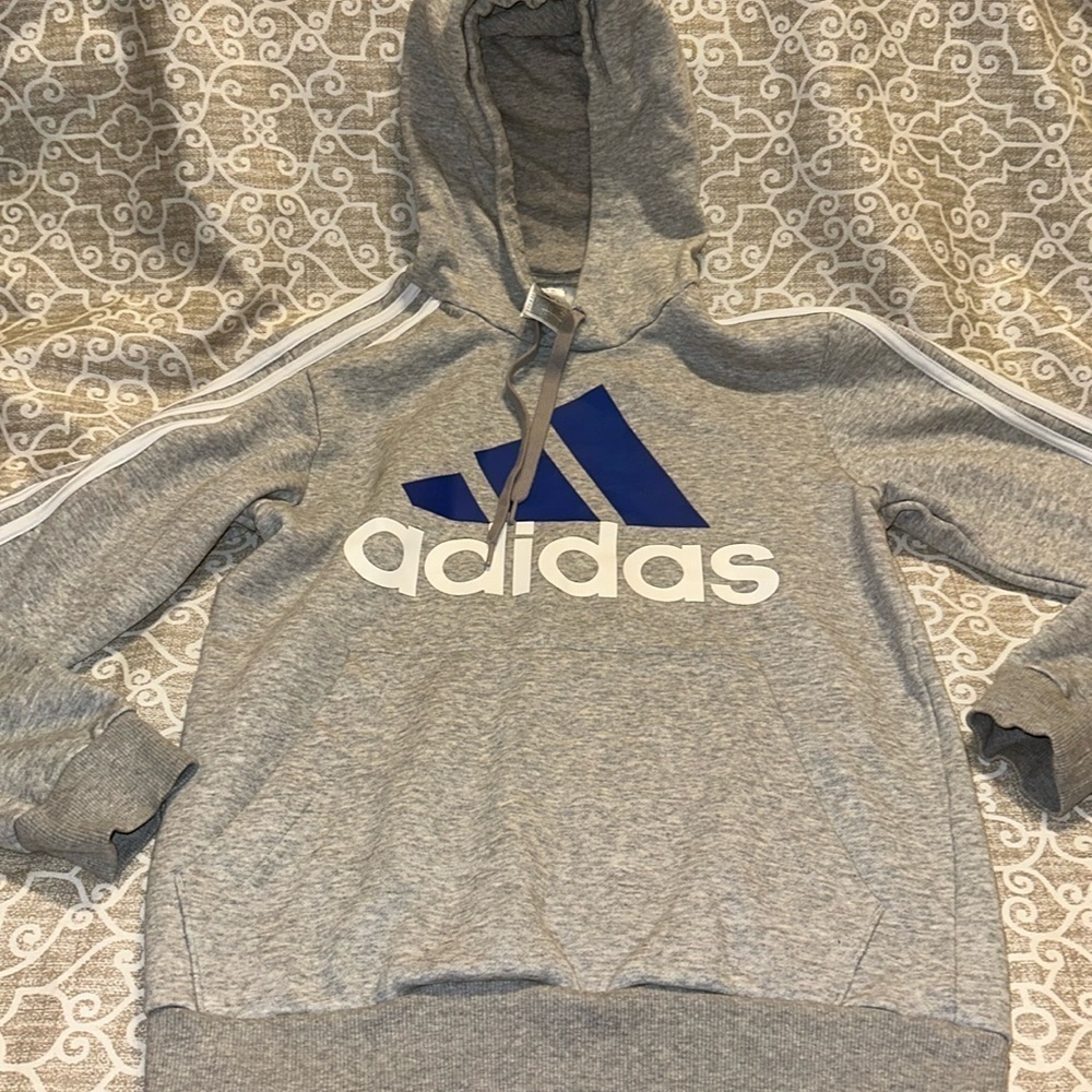 Men’s women’s Adidas size, small hoodie, new